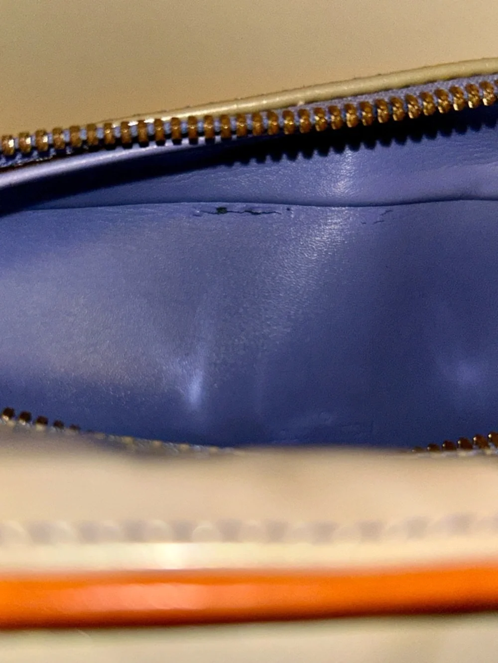 Auth Louis Vuitton Green Vernis Patent Tompkins Square Monogram Leather
Tote - Picture 15 of 15
